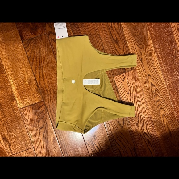 Lululemon Nulu Cross Front Yoga Bra Sz 6 - Picture 2 of 2